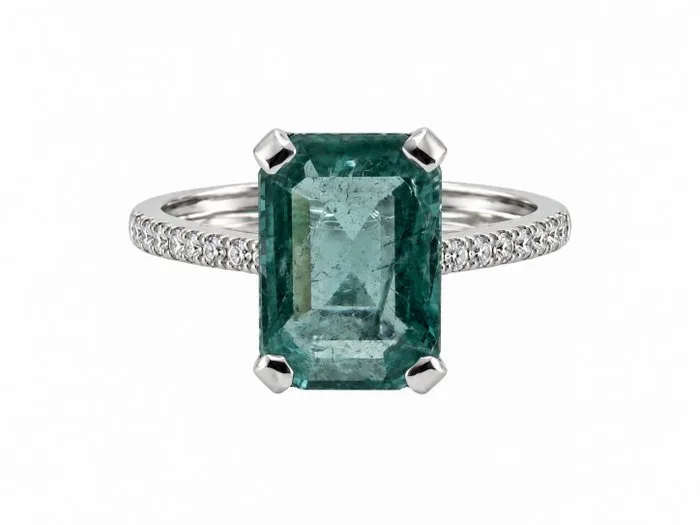 Ring - 18 kt. White gold - 3.04ct. tw. Emerald - Diamond