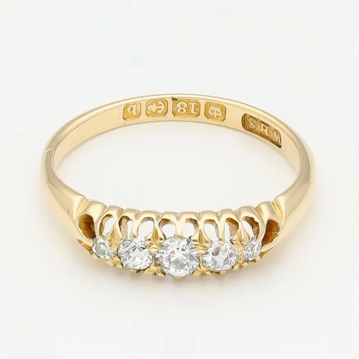 Ring - 18 kt. Yellow gold Diamond (Natural)