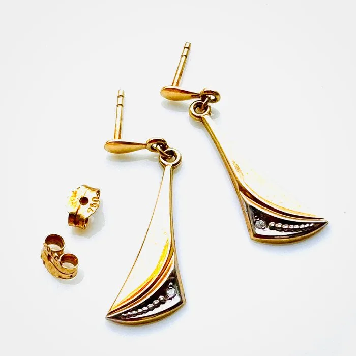 Earrings - 18 kt. Yellow gold - 0.02ct. tw. Diamond (Natural)
