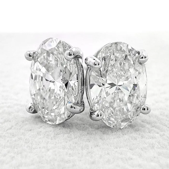 Earrings - 14 kt. White gold, F/VS1 - 3.82ct. tw. Diamond (Lab-grown) - IGI Certificat