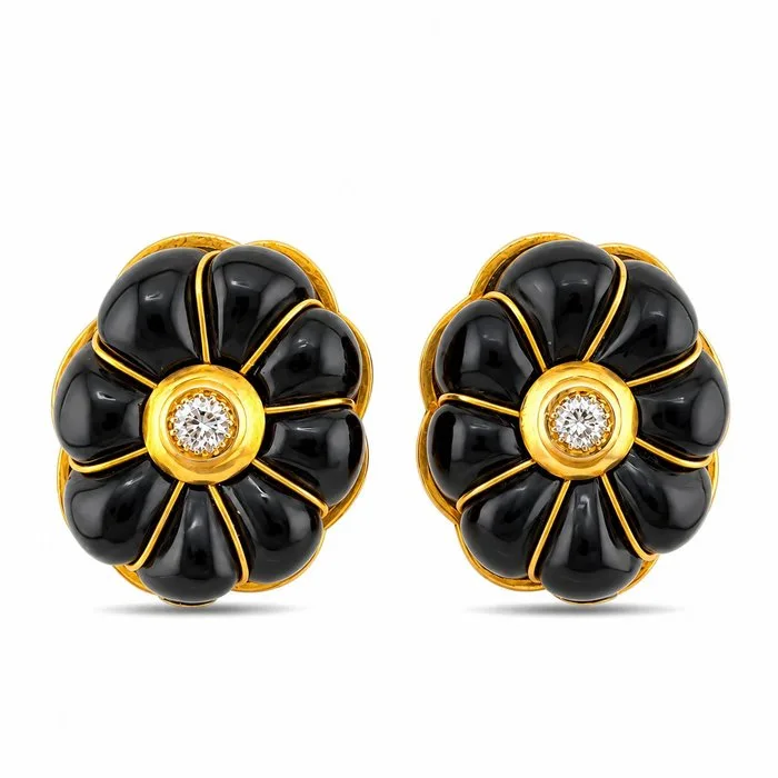 Earrings - 18 kt. Yellow gold, 18K Yellow Gold Black Onyx and 0.20ct Diamond Sculpted Clip-On Earrings - 0.20ct. tw. Diamond (Natural) - Onyx