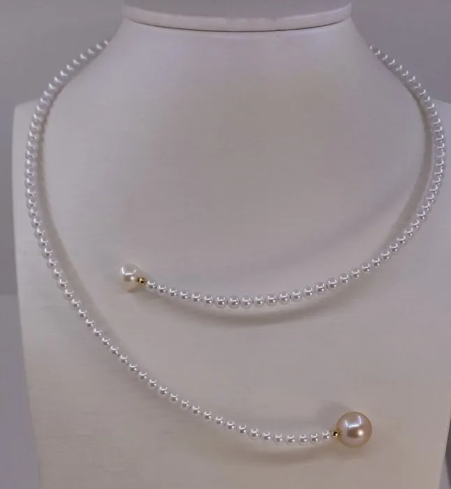 Necklace - 18 kt. Yellow gold, 11.5mm Golden South Sea Pearl - 4x8.5mm Freshwater Pearls