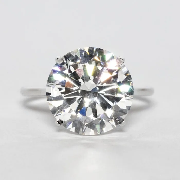 Engagement ring - 18 kt. White gold - 7.01ct. tw. Diamond (Lab-grown) - F VS1 3EX