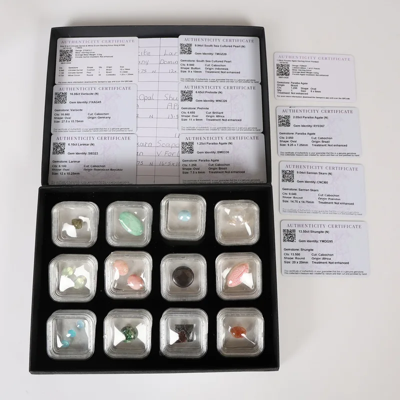 A Boxed Collection of Ornamental Hardstones (18)