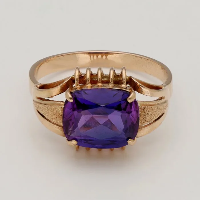 Ring - 14 kt. Yellow gold - Sapphire