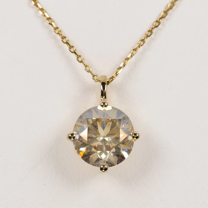 Necklace with pendant - 14 kt. Yellow gold - 2.58ct. tw. Diamond (Natural coloured) - IGI