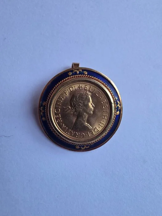 Pendant - 18 kt. Yellow gold