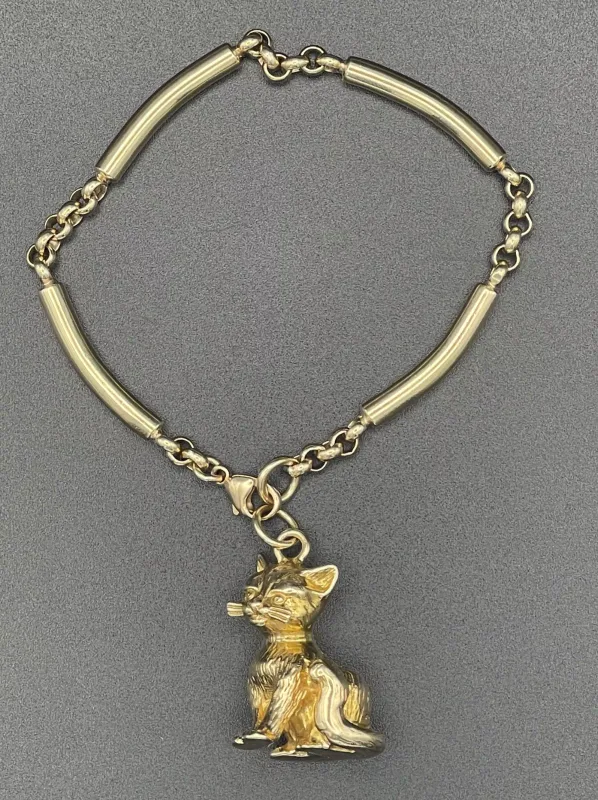 9 Carat Yellow Gold Cat Charm Bracelet
