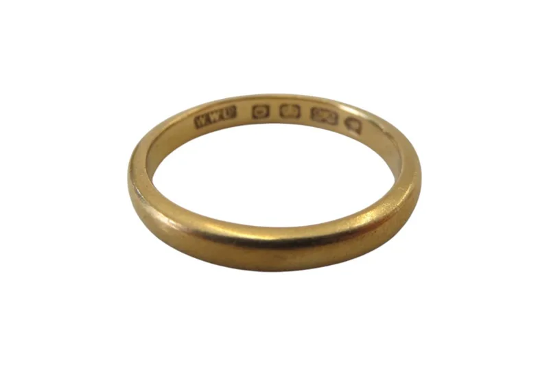 22ct Gold Wedding Band 3.4g