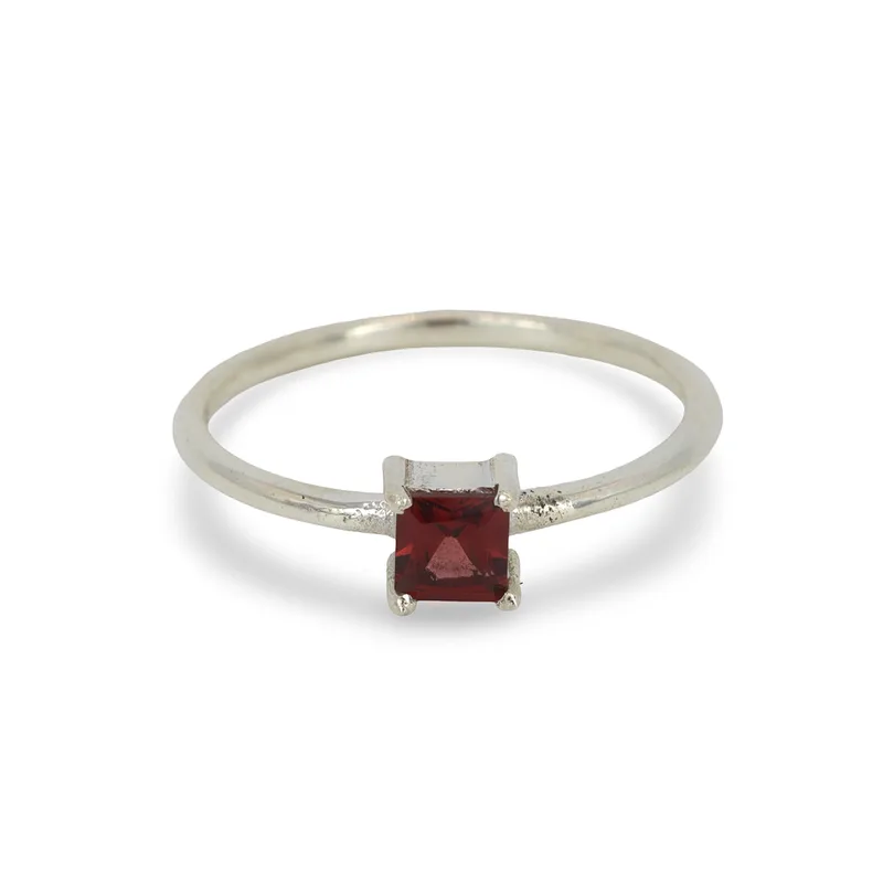 Princess Cut Garnet Silver Ring