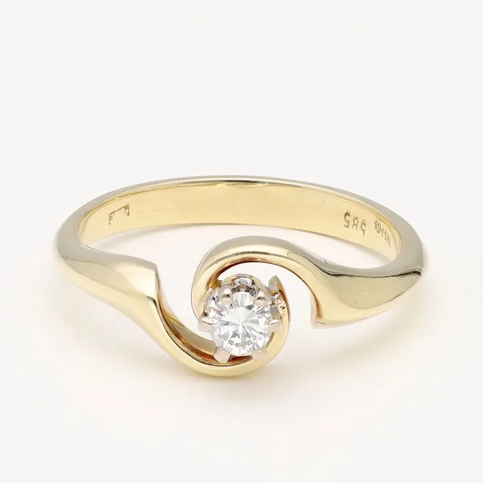 Ring - 14 kt. Yellow gold - 0.15ct. tw. Diamond (Natural)