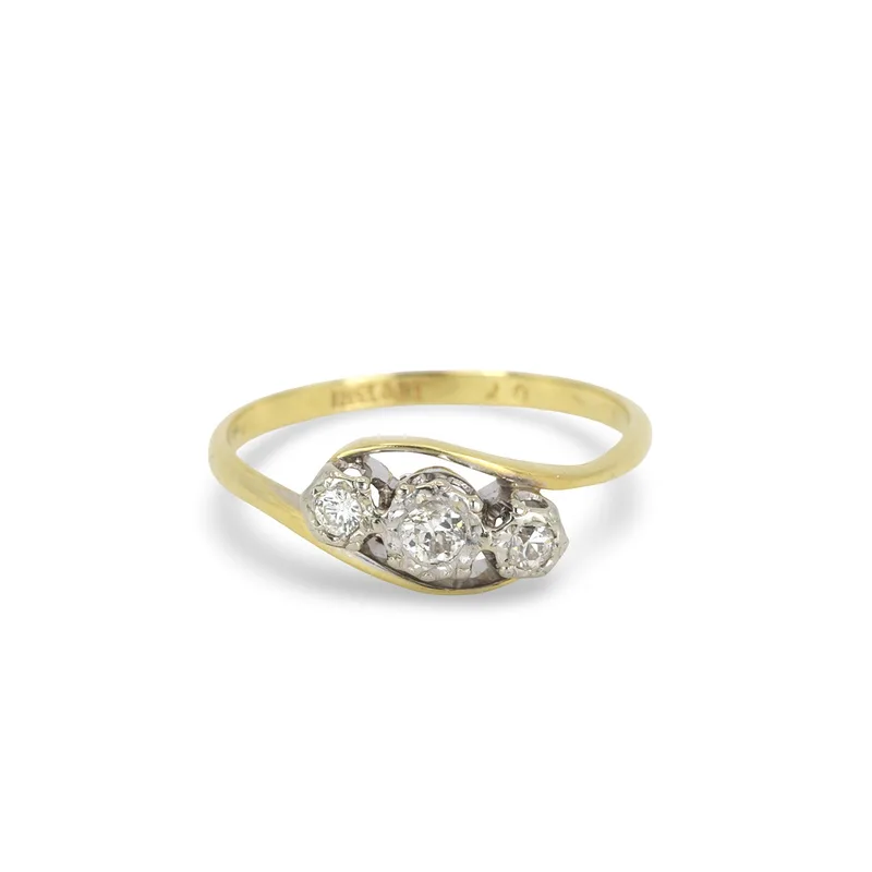 18CT Gold Dimond Ring