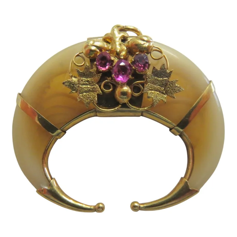 Edwardian style Brooch / pendant