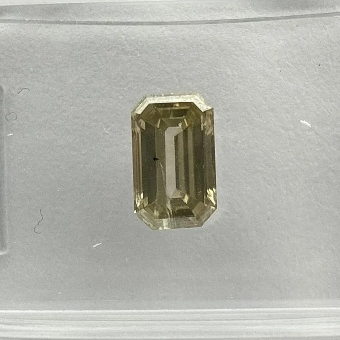 1 pcs Diamond (Natural coloured) - 0.83 ct - Fancy Greenish Yellow - SI2 - International Gemological Institute (IGI)