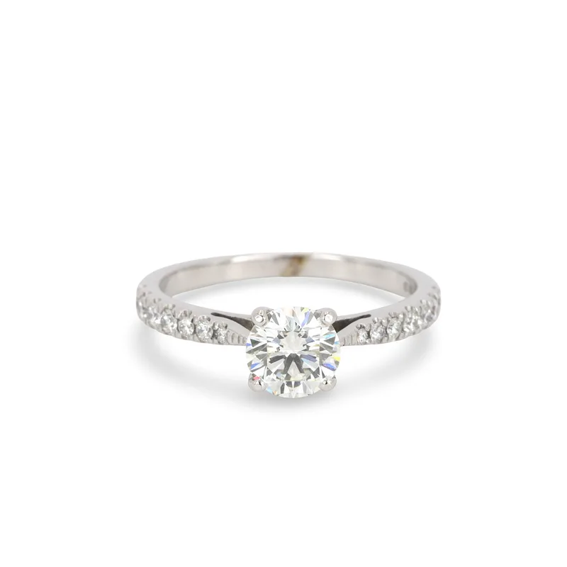 18CT Gold Diamond Solitaire Ring