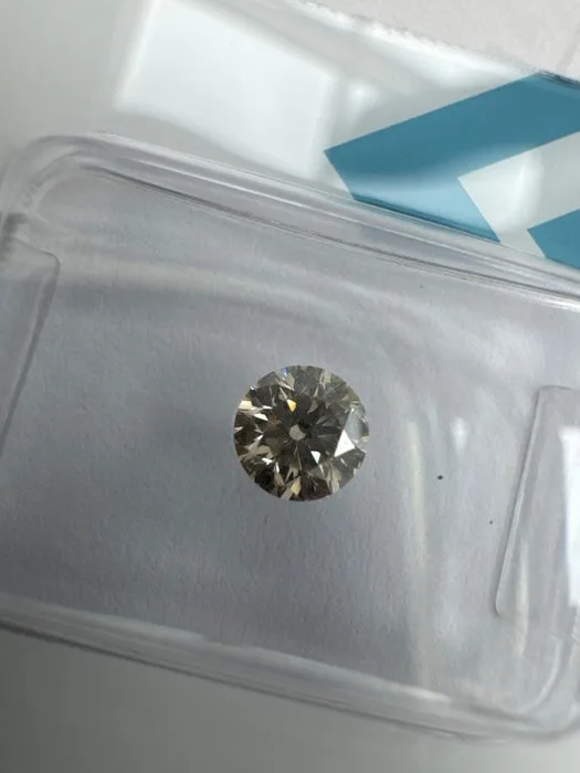 1 pcs Diamond (Natural coloured) - 0.47 ct - Round - Fancy light Brown Brown - SI1 - International Gemological Institute (IGI)