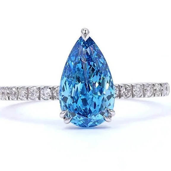 Ring - 18 kt. White gold - 2.09ct. tw. Blue Diamond (Fancy coloured lab-grown diamond) - Diamond - Modified cut