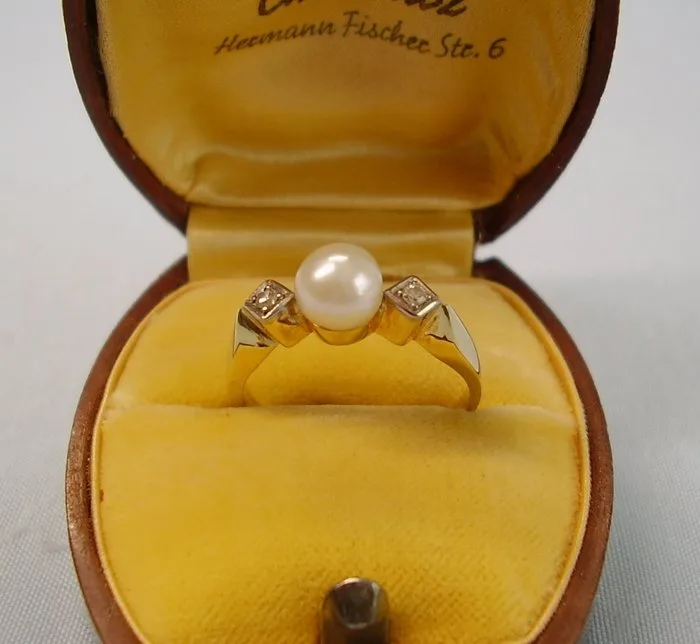 Ring - 14 kt. Yellow gold - 1.44ct. tw. Pearl - Diamond - Goldsmithing around 1900
